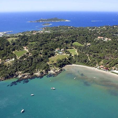 Superbe Appartement 50M De La Plage En Bord De Mer Hyeres Exterior photo