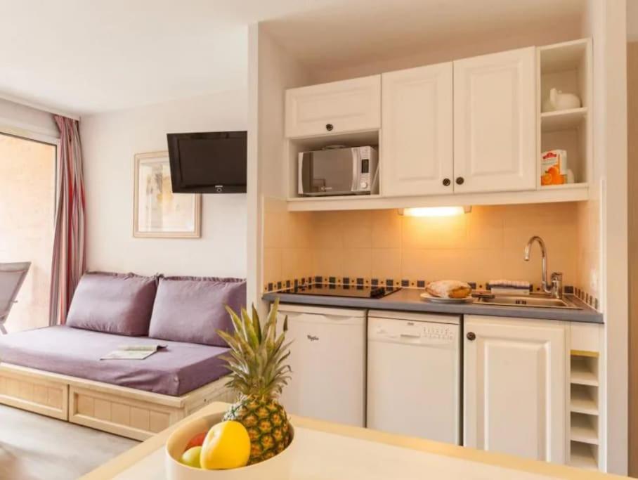 Superbe Appartement 50M De La Plage En Bord De Mer Hyeres Exterior photo