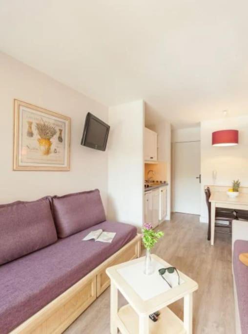 Superbe Appartement 50M De La Plage En Bord De Mer Hyeres Exterior photo